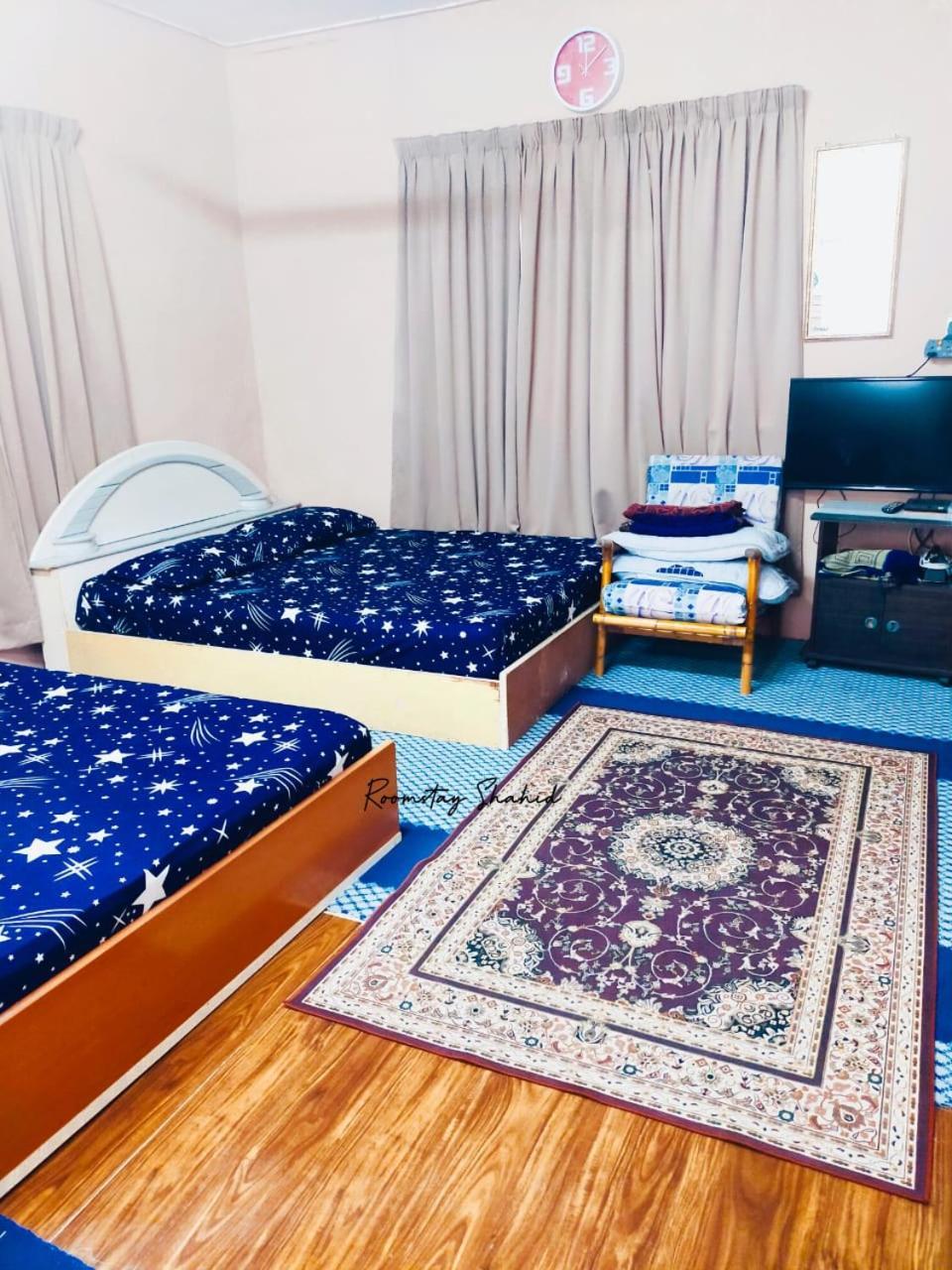 Roomstay Shahid Hou'Ze Кангар Экстерьер фото